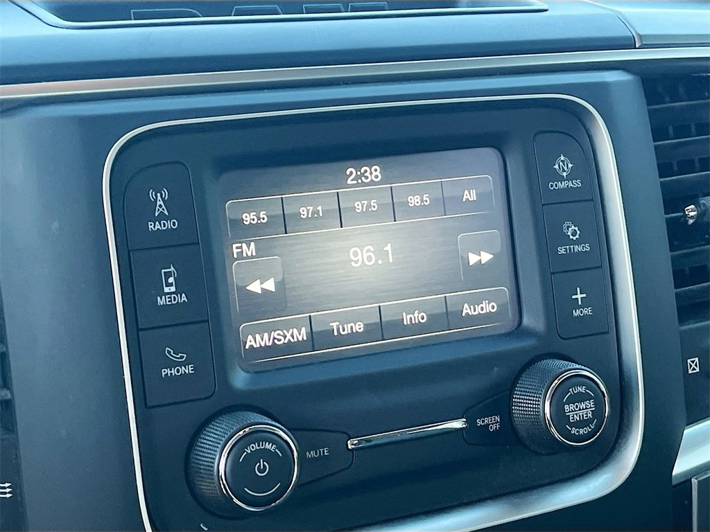 Used 2022 RAM 1500 Classic SLT image 14