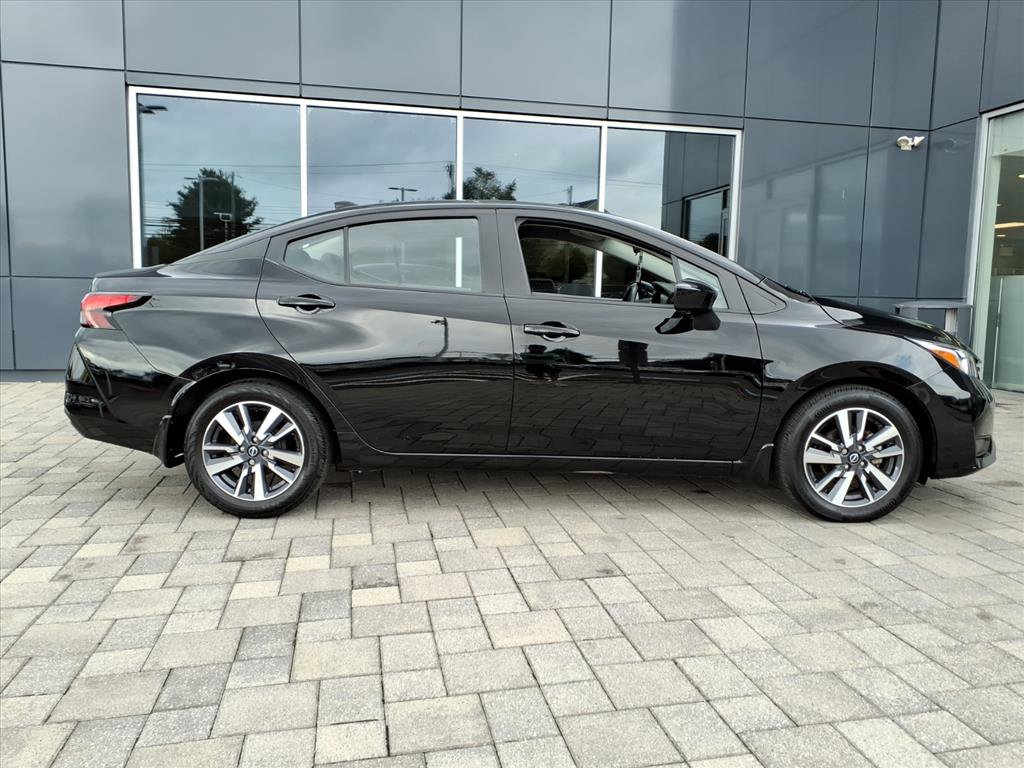 Certified 2023 Nissan Versa SV w/ Trunk Package image 2