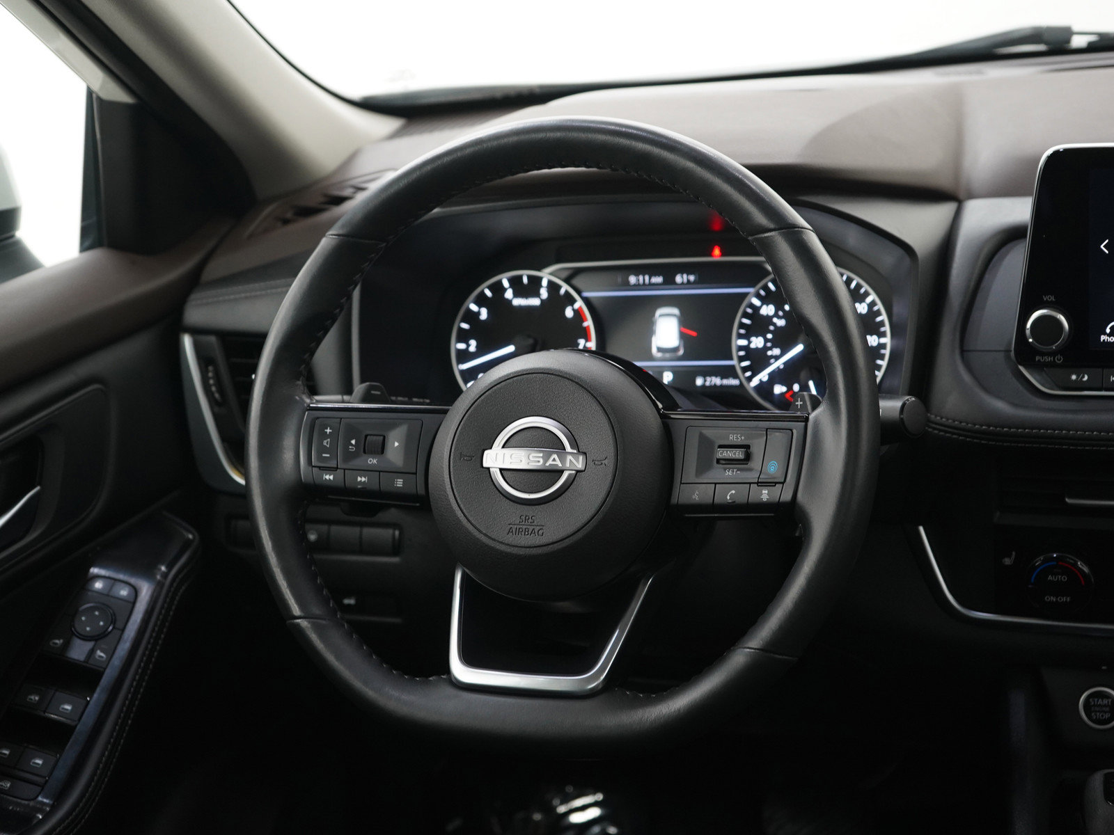 Used 2023 Nissan Rogue SV w/ SV Premium B Package AWD/4WD image 14