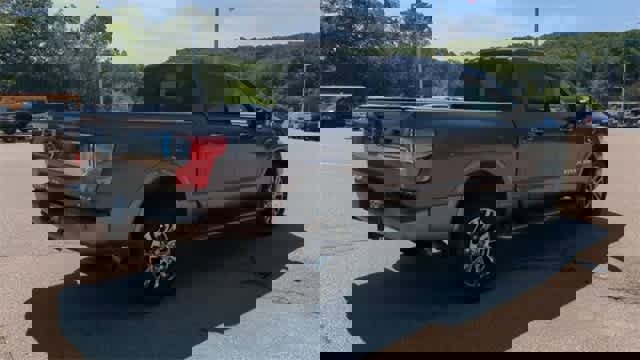 Used 2018 Nissan Titan Platinum Reserve w/ Platinum Utility Package image 8