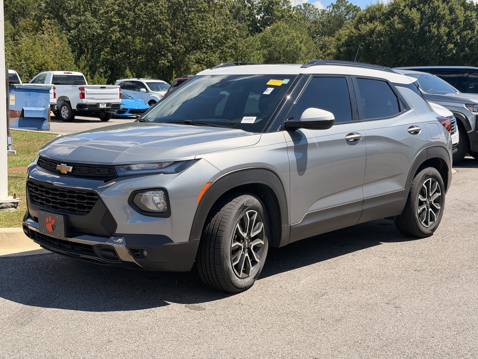 Used 2023 Chevrolet TrailBlazer ACTIV w/ Sun and Liftgate Package FWD image 7