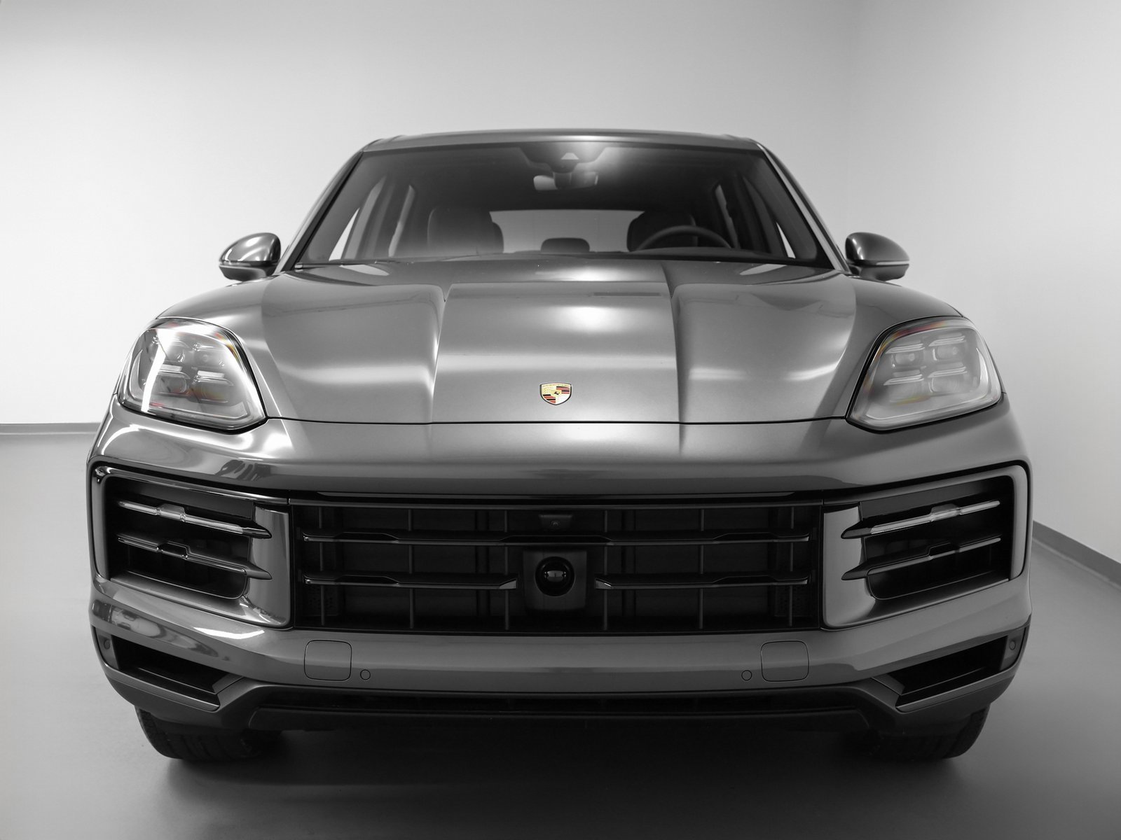 Certified 2025 Porsche Cayenne image 8