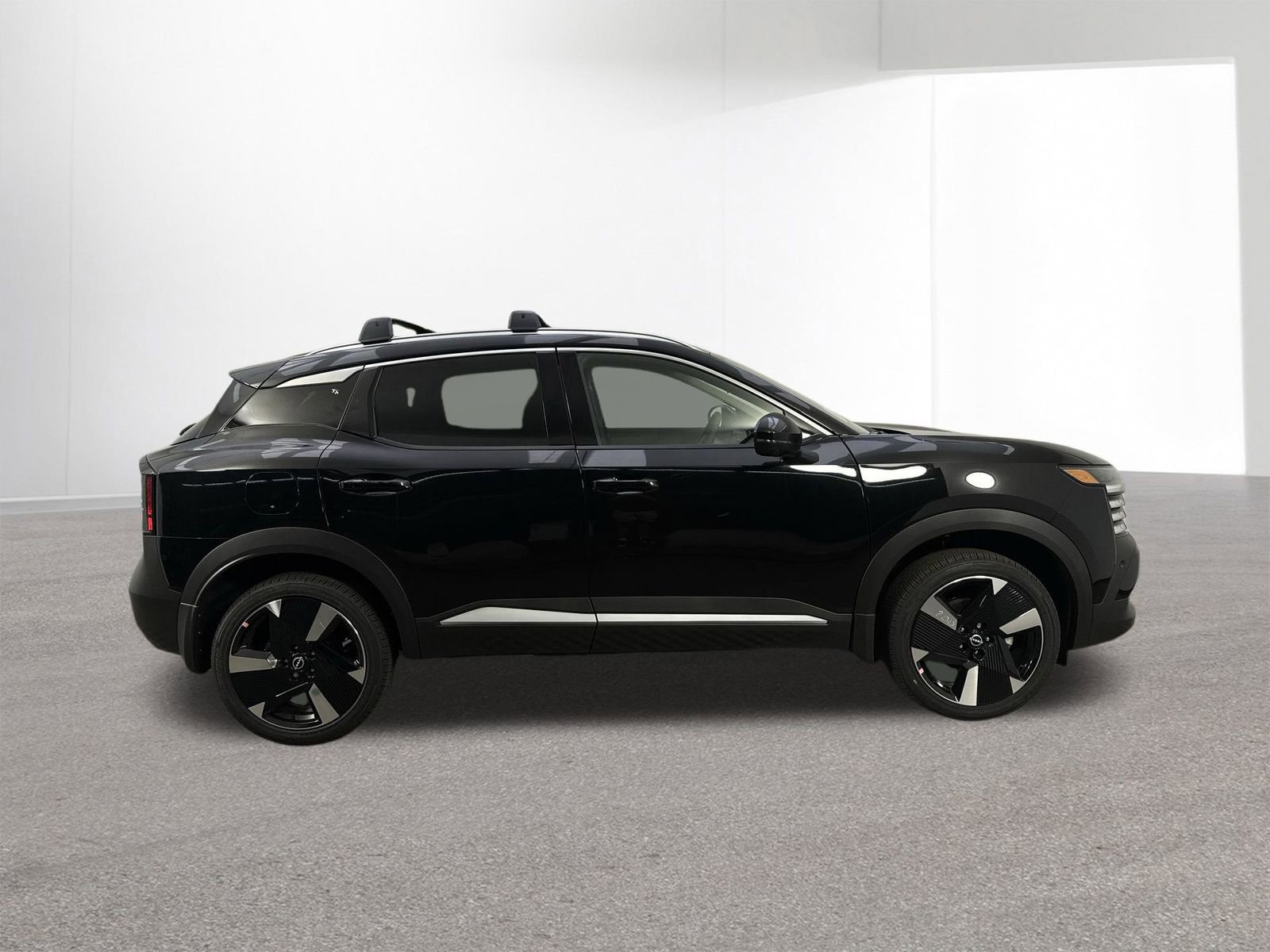 New 2025 Nissan Kicks SR w/ Illumination Package image 34