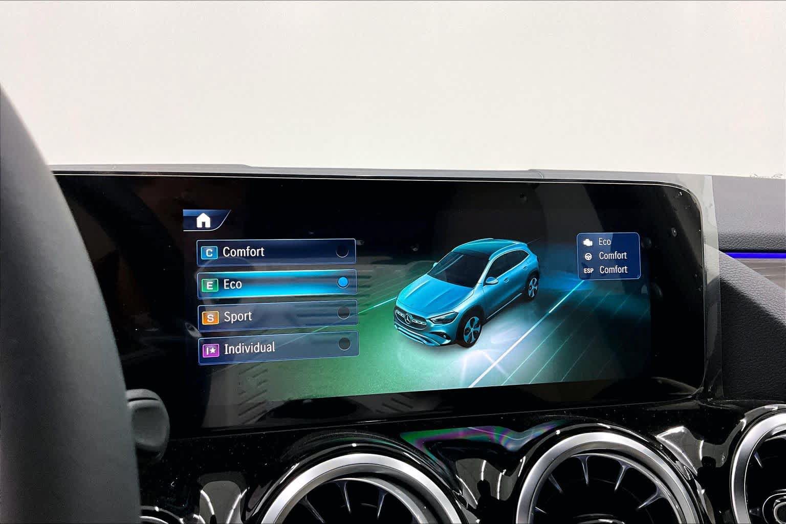New 2026 Mercedes-Benz GLA 250 image 18