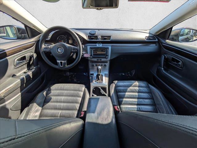 Used 2013 Volkswagen CC Lux image 24