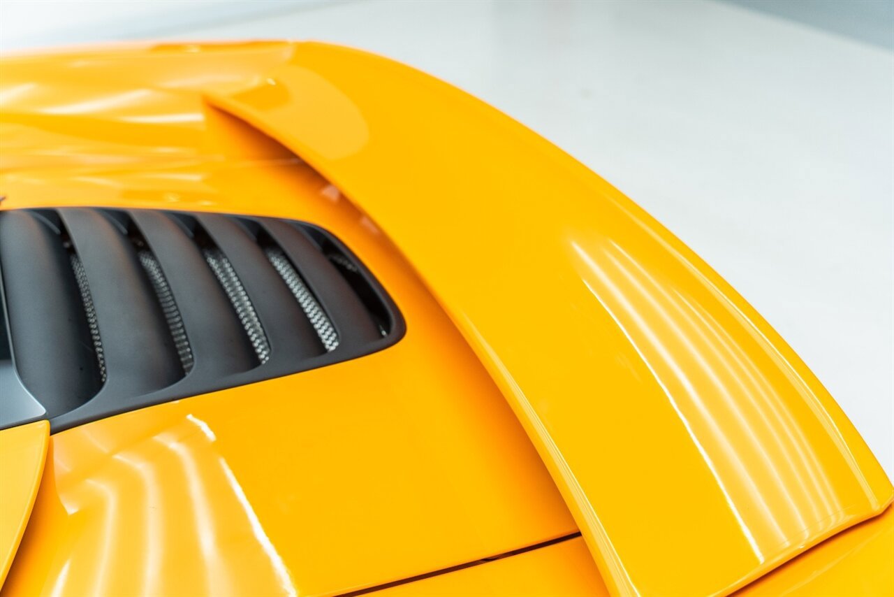 Used 2014 McLaren MP4-12C Spider RWD image 93