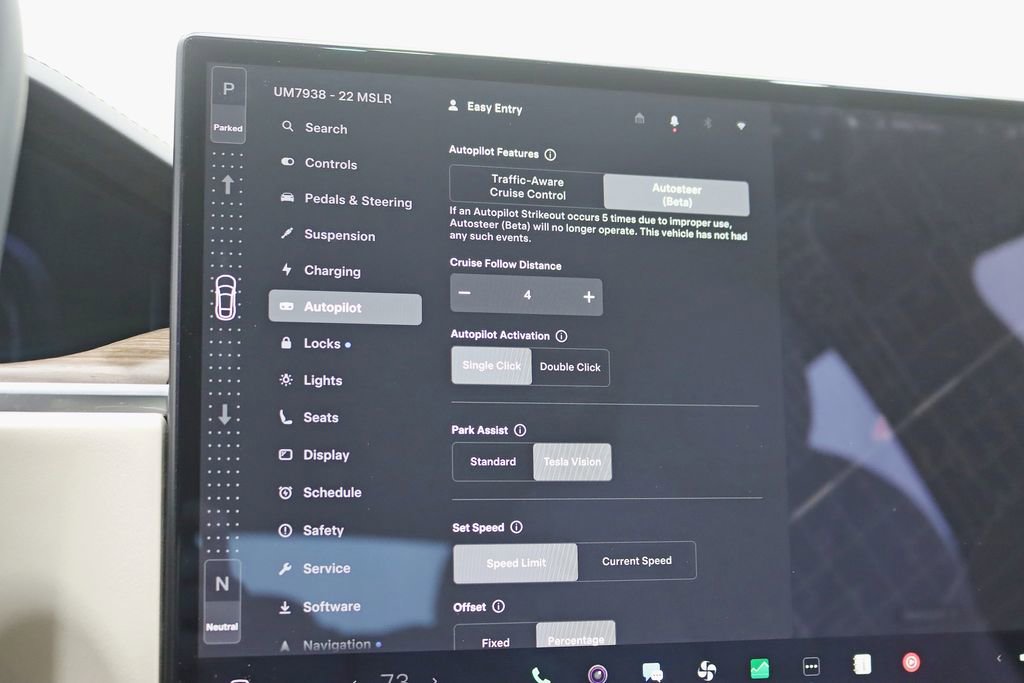 Used 2022 Tesla Model S image 23