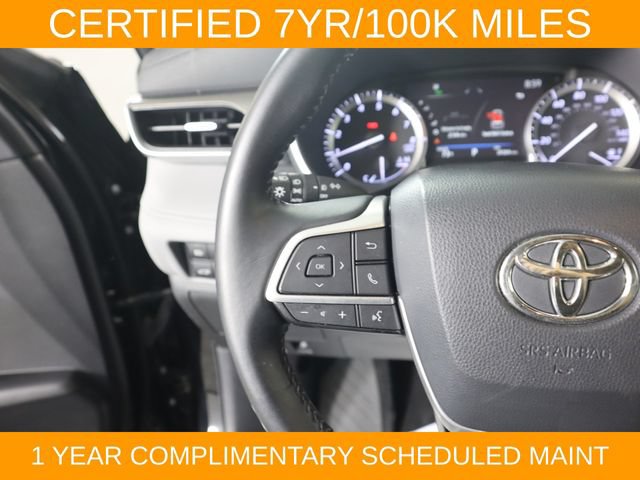 Used 2022 Toyota Highlander XLE AWD/4WD image 48