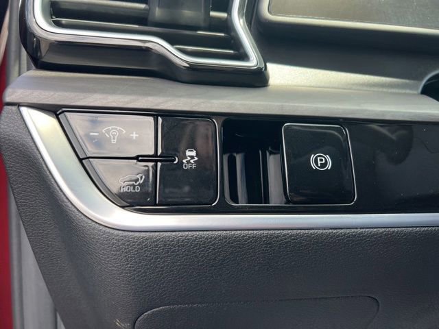 Certified 2024 Kia Sportage X-Line w/ X-Line Premium Package AWD/4WD image 11