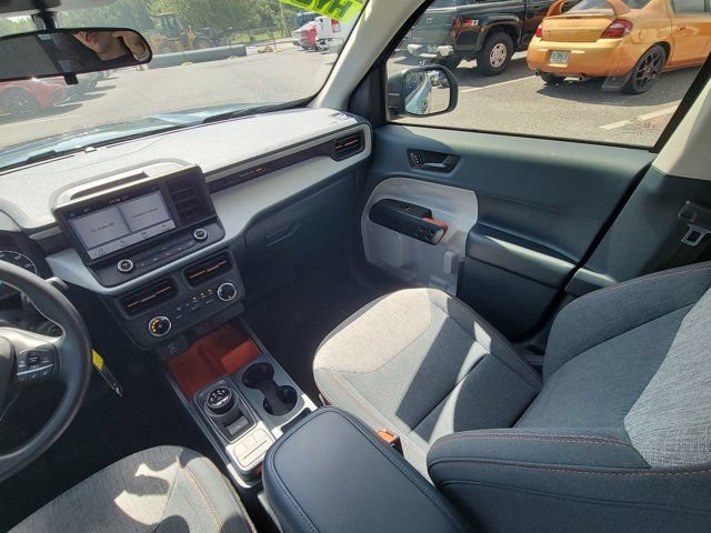 Used 2023 Ford Maverick XLT FWD image 3