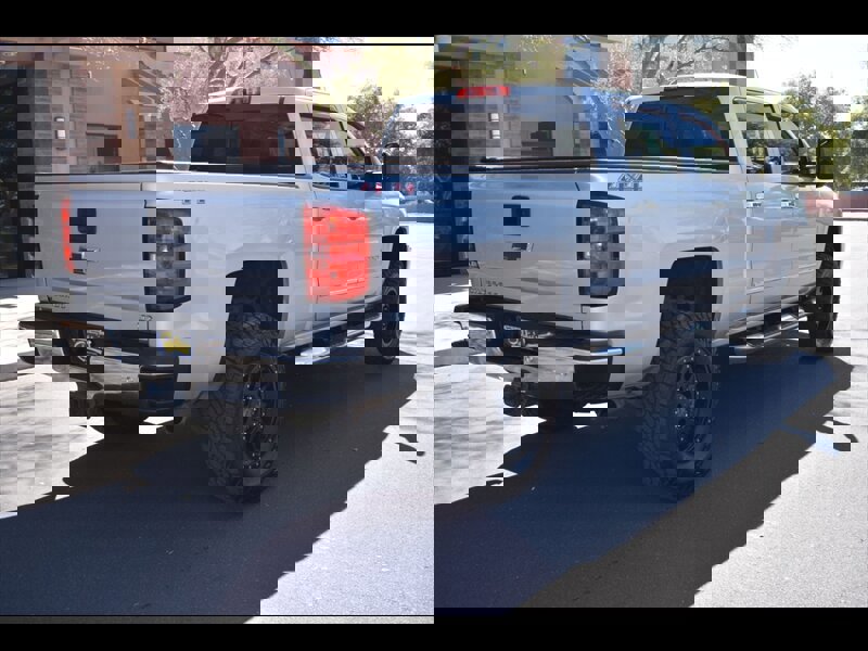 Used 2015 Chevrolet Silverado 2500 LTZ w/ Duramax Plus Package image 7