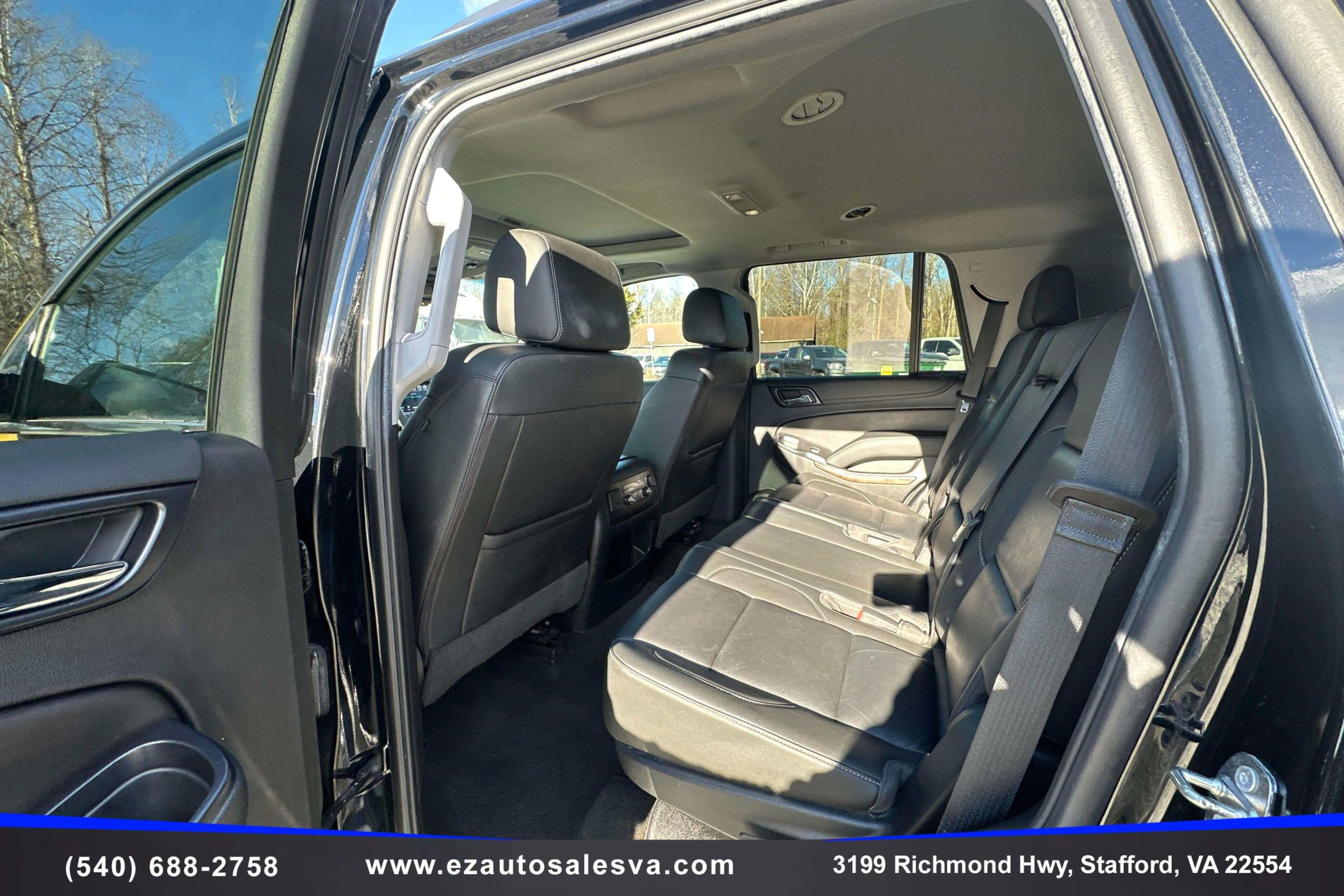 Used 2018 Chevrolet Tahoe LT w/ Luxury Package image 19