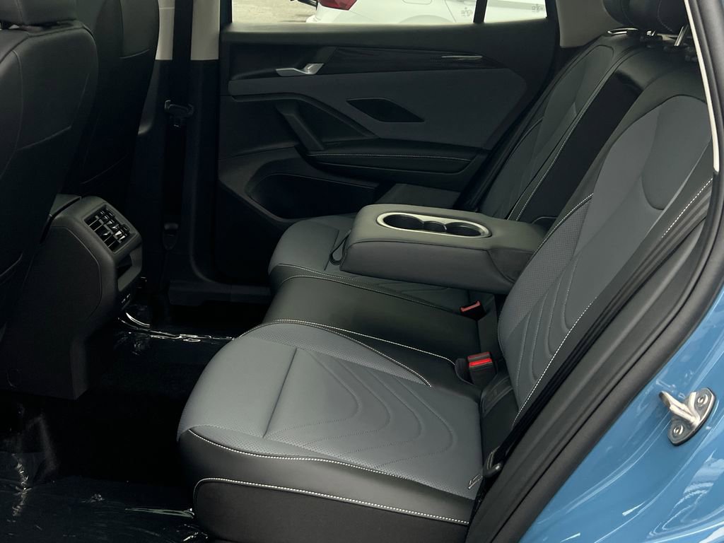 New 2026 Volkswagen Tiguan SE AWD/4WD image 15