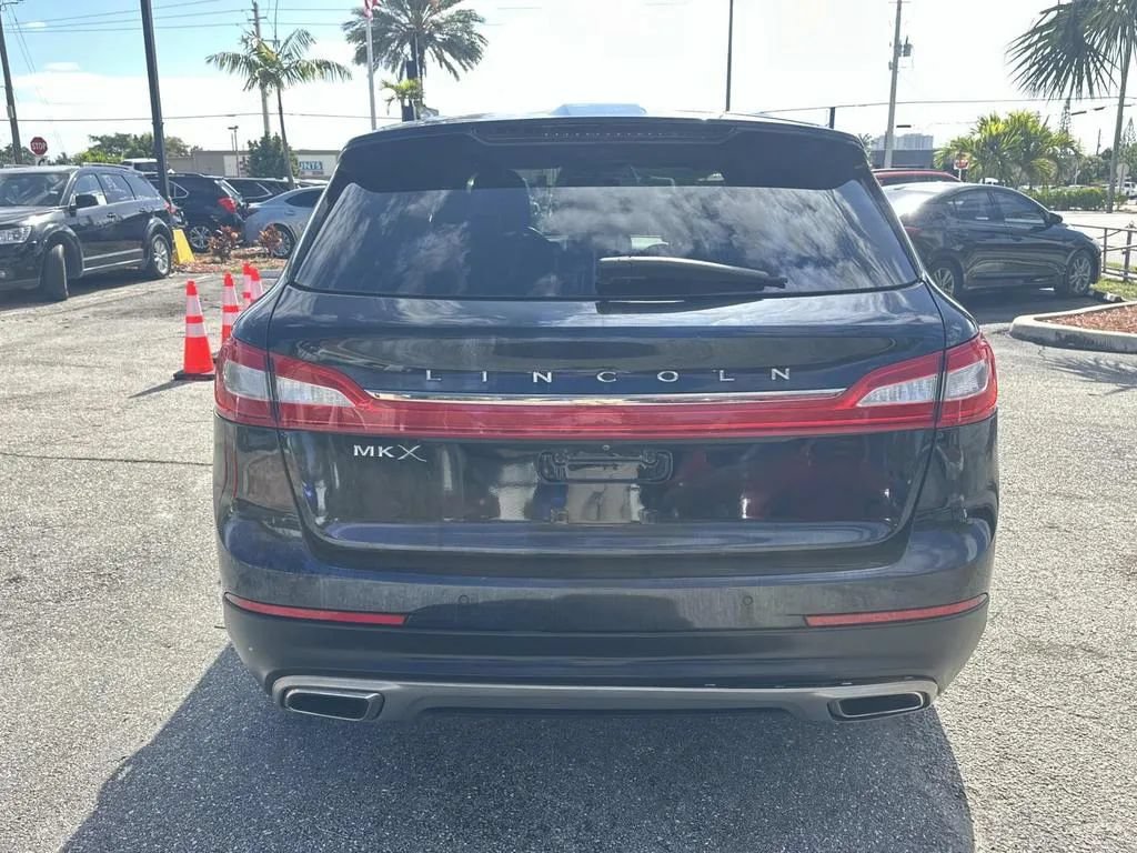 Used 2018 Lincoln MKX Premiere FWD image 8