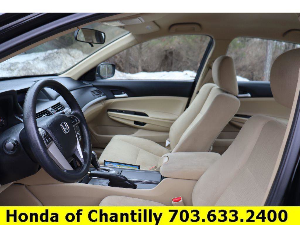 Used 2011 Honda Accord LX-P image 19