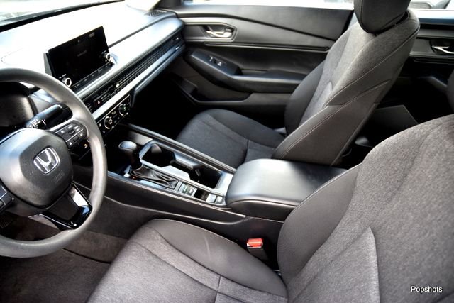 Used 2024 Honda Accord EX image 10