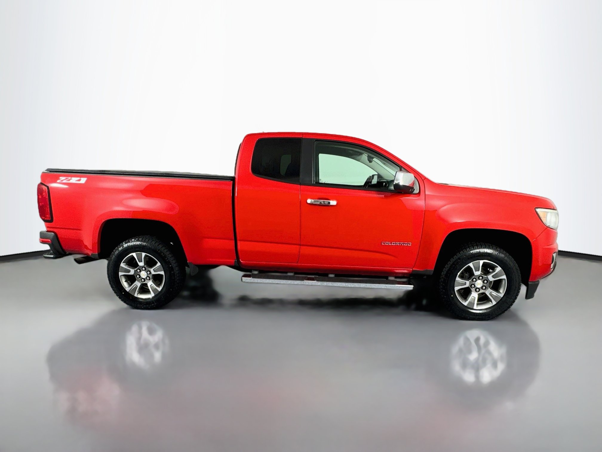 Used 2016 Chevrolet Colorado Z71 AWD/4WD image 4
