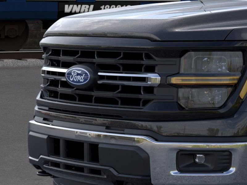 New 2025 Ford F150 XLT w/ Equipment Group 301A Standard AWD/4WD image 18