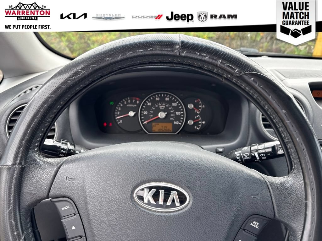 Used 2008 Kia Rondo EX w/ Premium Pkg FWD image 12