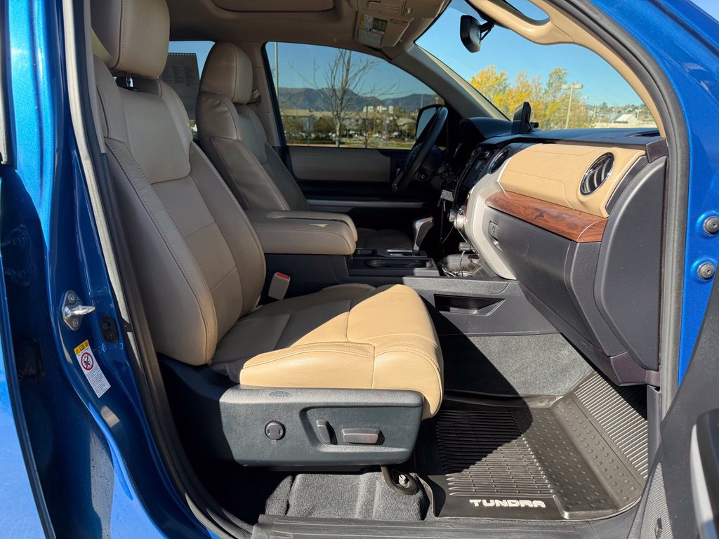 Used 2018 Toyota Tundra Limited w/ Limited Premium Package AWD/4WD image 32