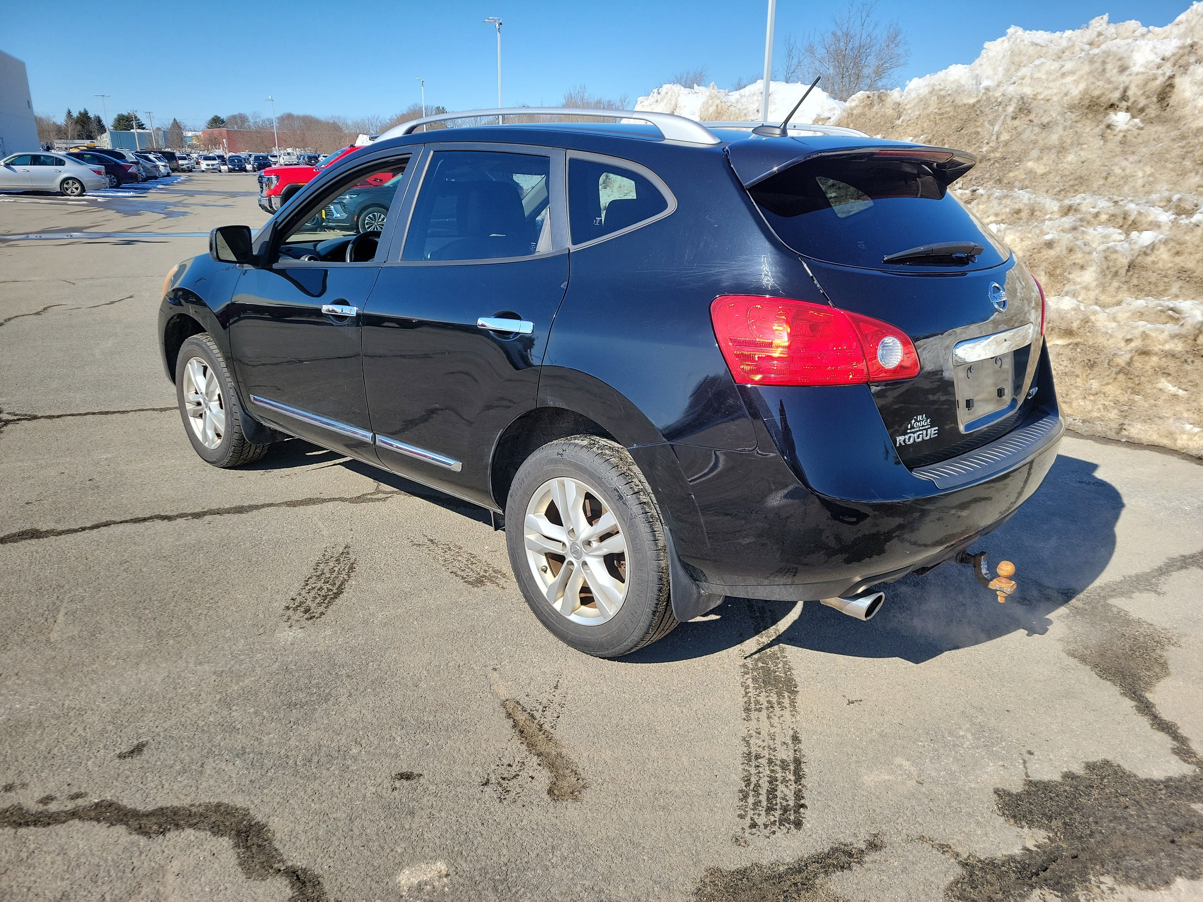 Used 2013 Nissan Rogue SV image 7