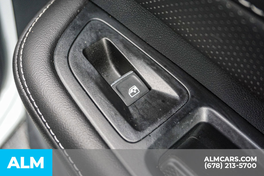Used 2025 Volkswagen Atlas SE FWD image 59