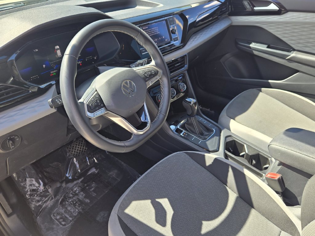 Certified 2023 Volkswagen Taos S FWD image 11