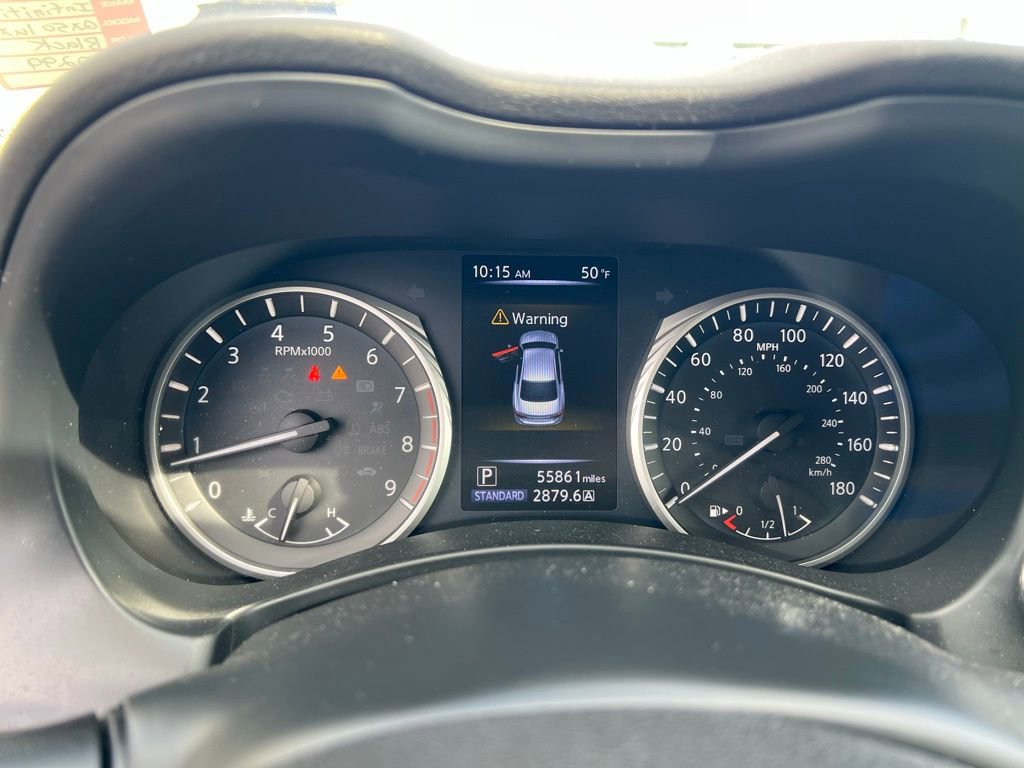Used 2018 INFINITI Q50 Luxe w/ Essential Package (3.0T Luxe) AWD/4WD image 40