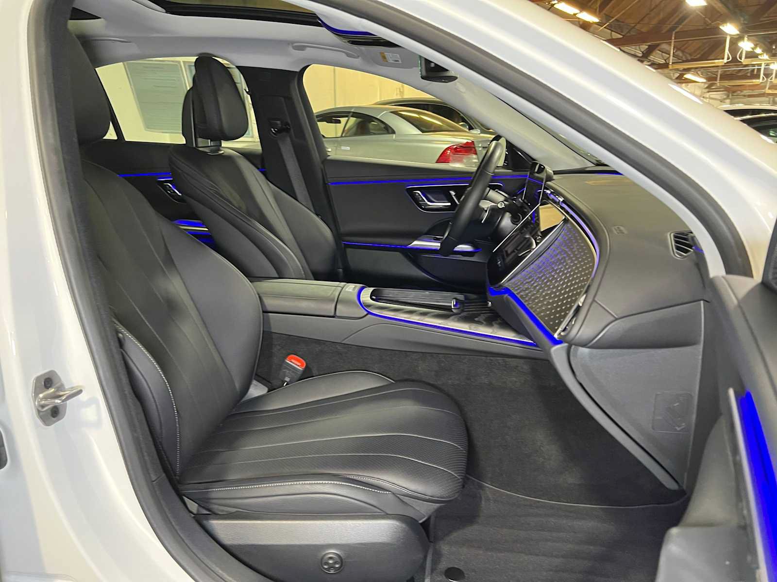 Used 2026 Mercedes-Benz E 350 4MATIC Sedan image 12