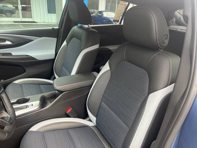Used 2025 Buick Envista Preferred w/ Convenience I Package FWD image 11