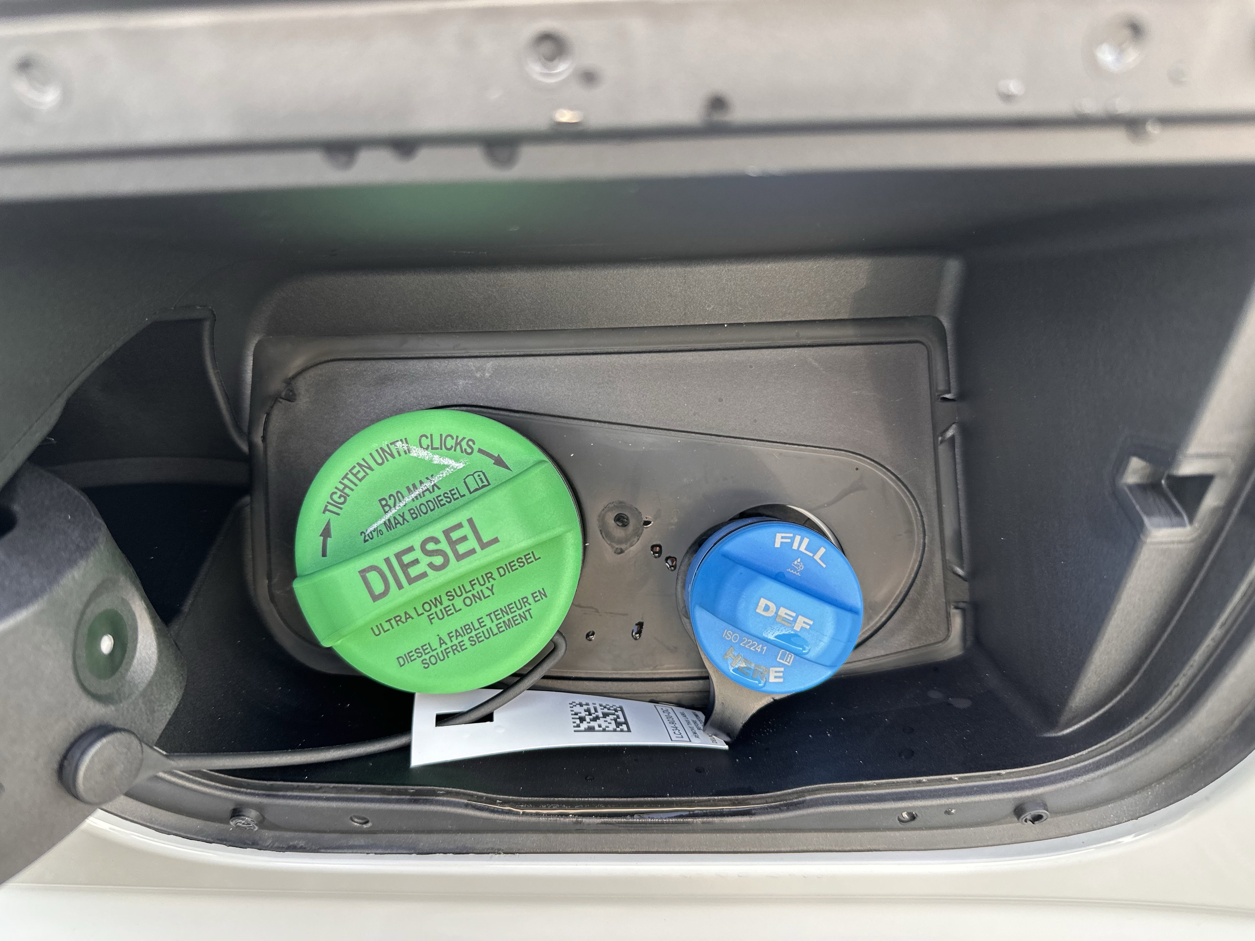 New 2026 Ford F250 Lariat w/ Black Appearance Package image 31