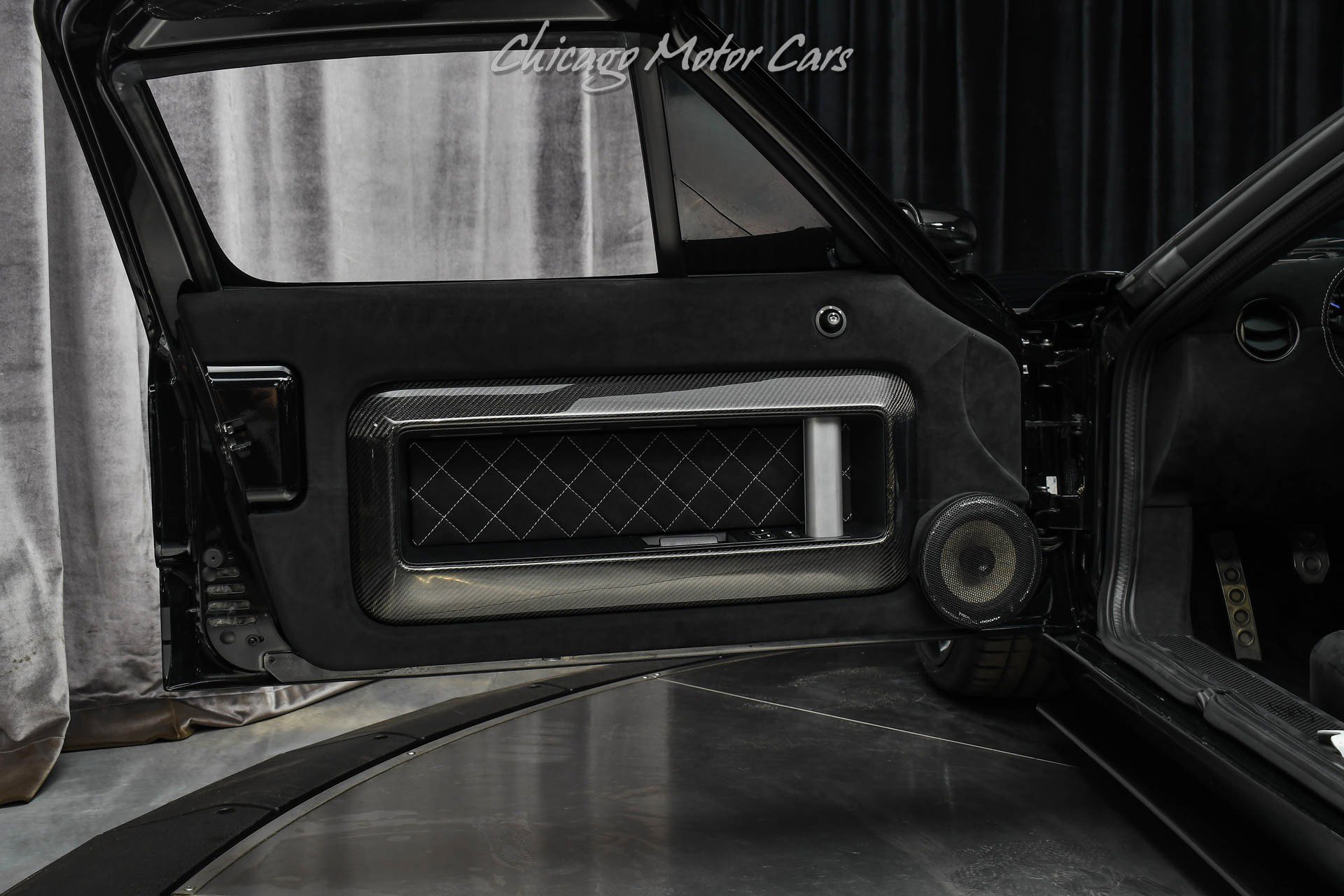 Used 2006 Ford GT image 26