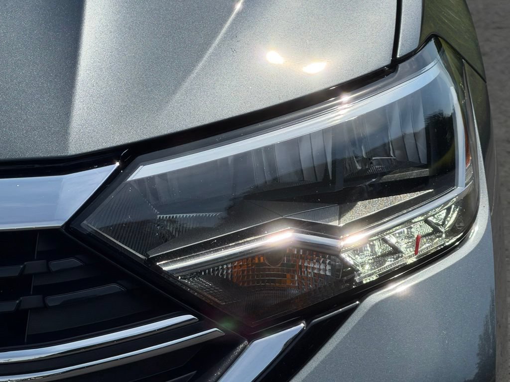 Used 2022 Volkswagen Jetta SE FWD image 5