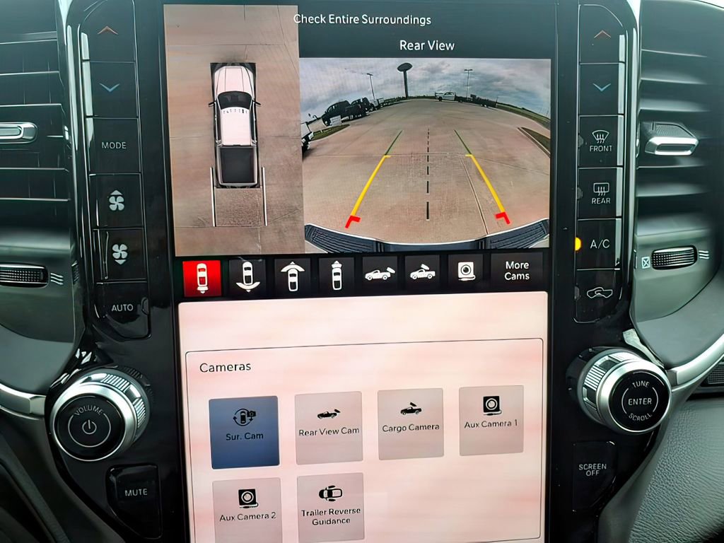 New 2026 RAM 2500 Big Horn AWD/4WD image 8