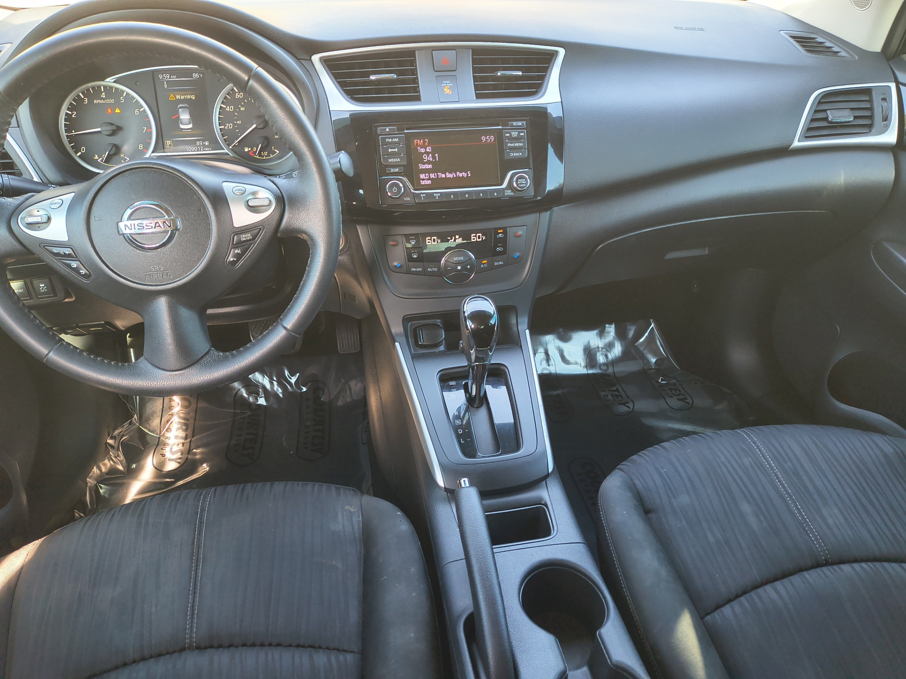 Used 2018 Nissan Sentra SV FWD image 14