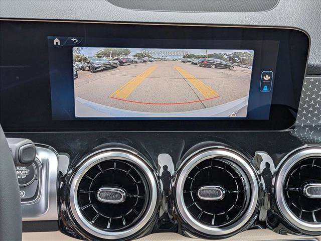 New 2026 Mercedes-Benz GLB 250 image 12