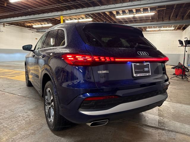Certified 2025 Audi Q5 Premium w/ Convenience Package AWD/4WD image 3
