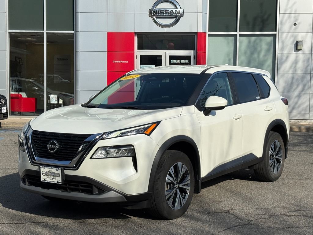 Used 2023 Nissan Rogue SV