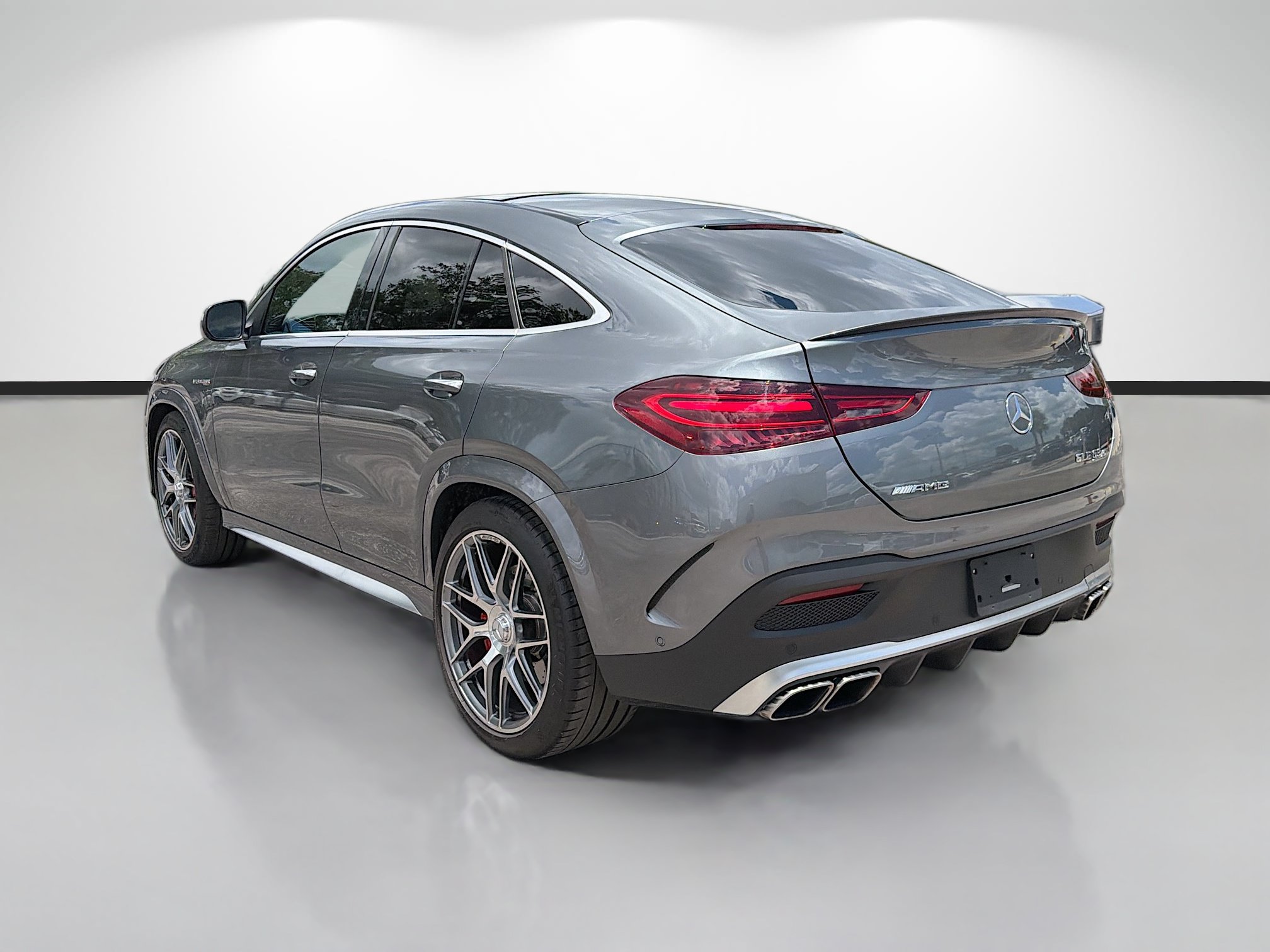 Used 2024 Mercedes-Benz GLE 63 AMG S w/ Driver Assistance Package image 5