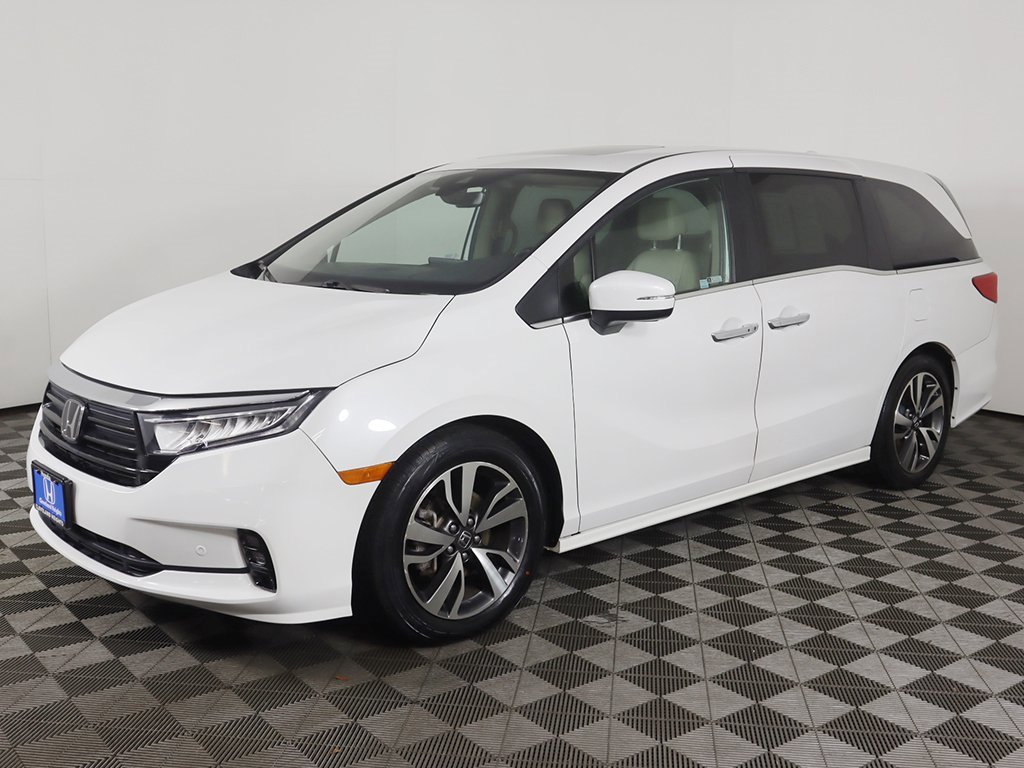 Used 2023 Honda Odyssey Touring image 10