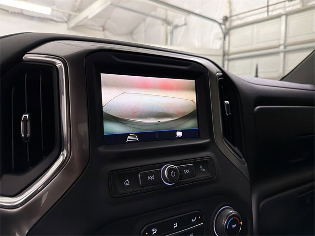 Used 2020 Chevrolet Silverado 1500 Custom w/ Custom Value Package image 23