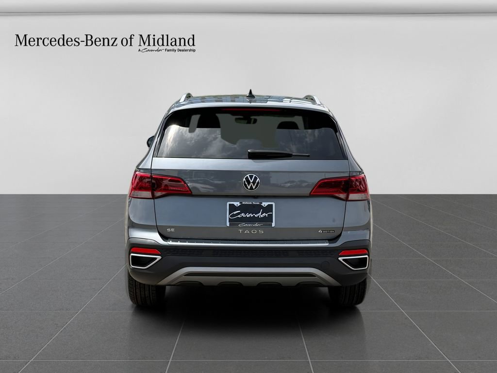 Used 2024 Volkswagen Taos SE image 6