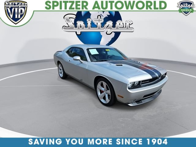 Used 2009 Dodge Challenger SRT8 w/ SRT Option Group II RWD image 2