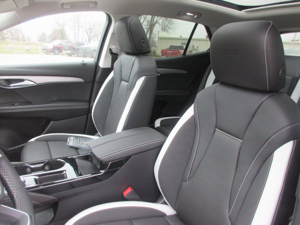 New 2026 Buick Envision Sport Touring image 13