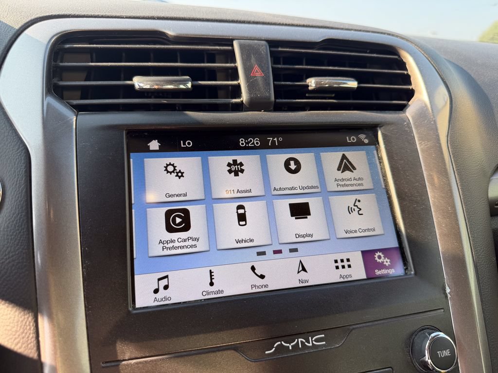 Used 2019 Ford Fusion SEL FWD image 15