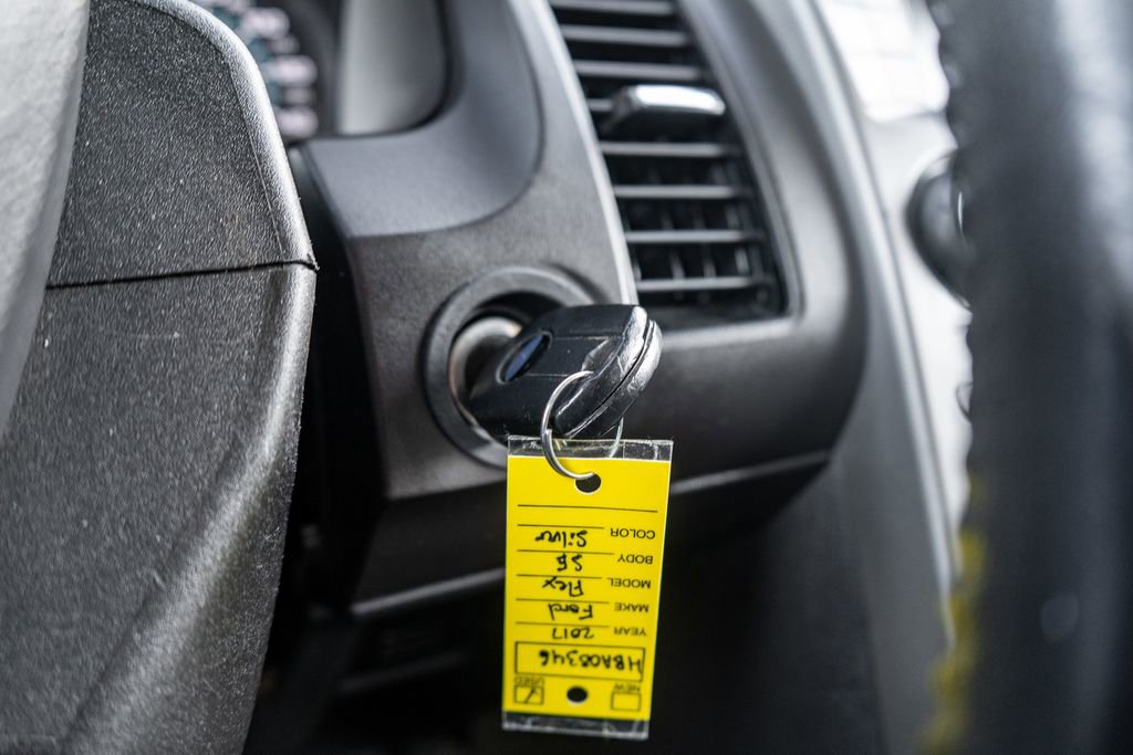 Used 2017 Ford Flex SE image 25