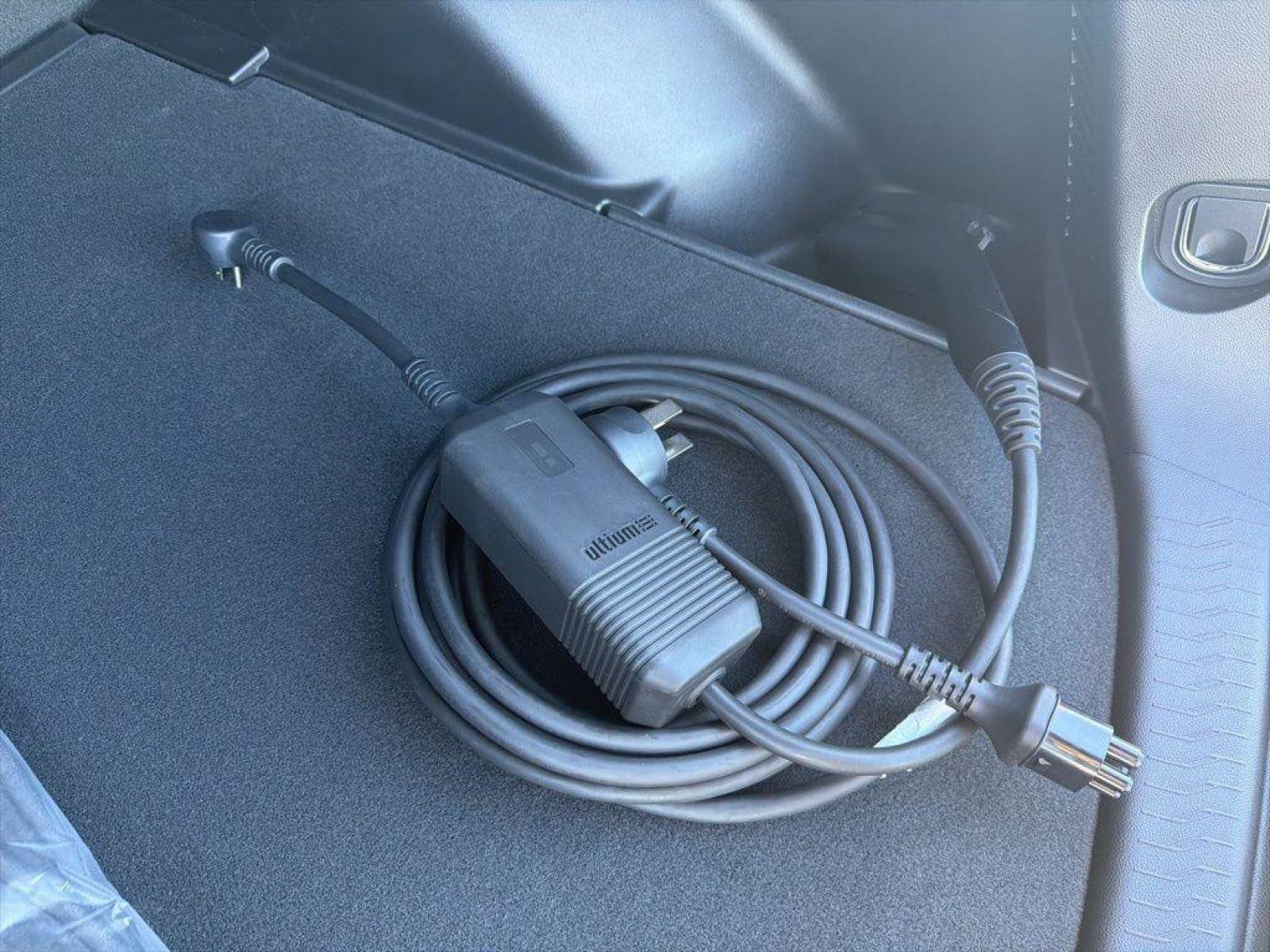 New 2026 Chevrolet Equinox EV LT w/ Comfort Package FWD image 35