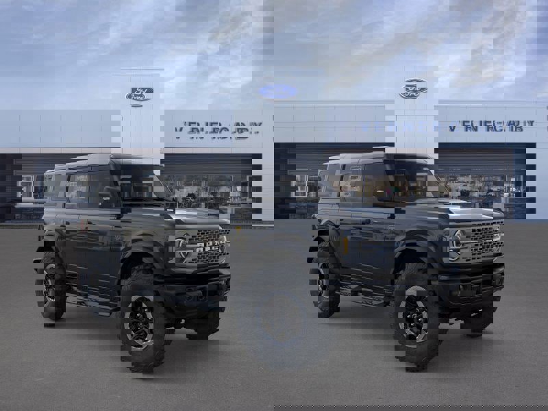 New 2025 Ford Bronco Badlands image 7