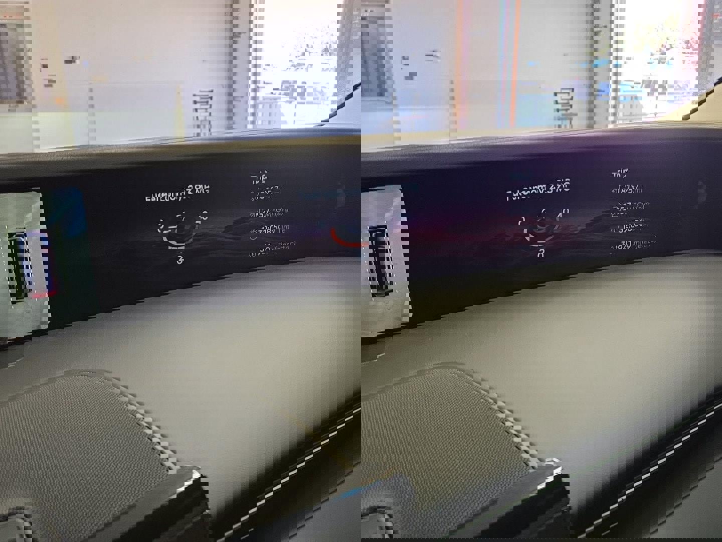 Used 2024 Lincoln Nautilus Reserve image 12