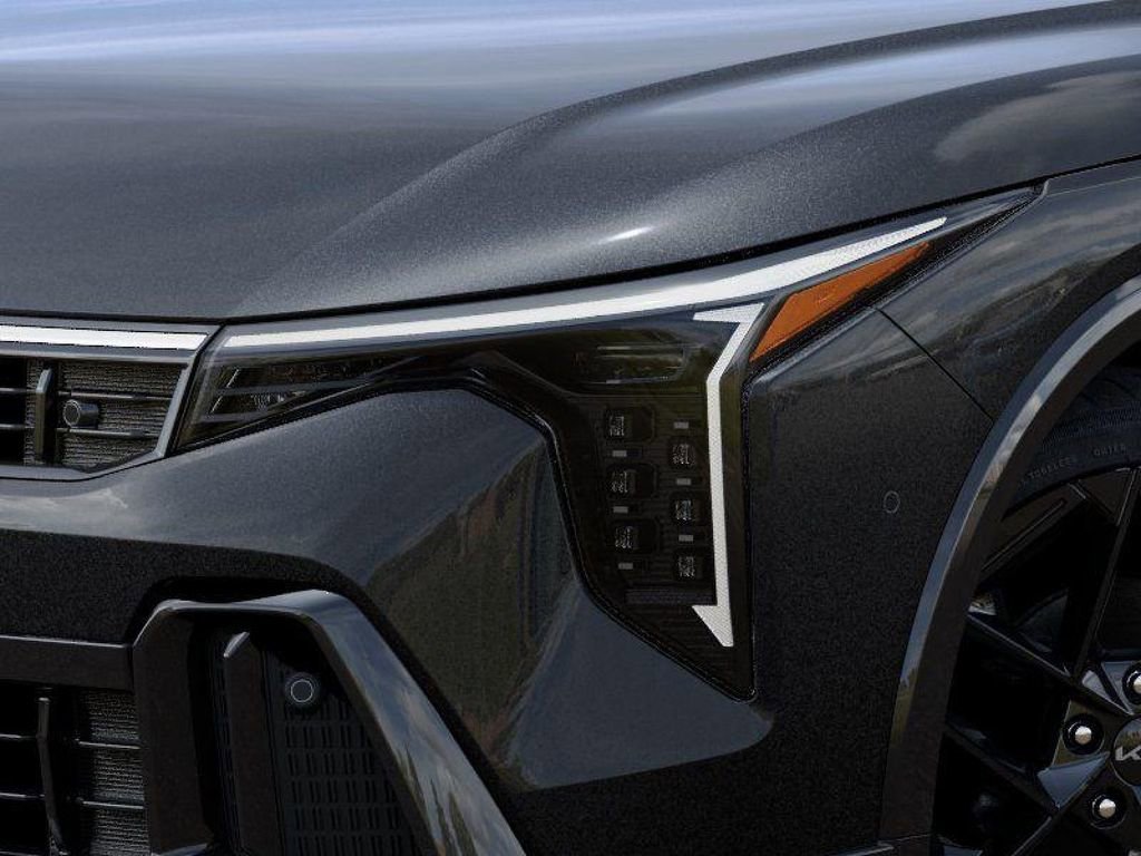 New 2025 Kia K4 GT-Line Turbo FWD image 10